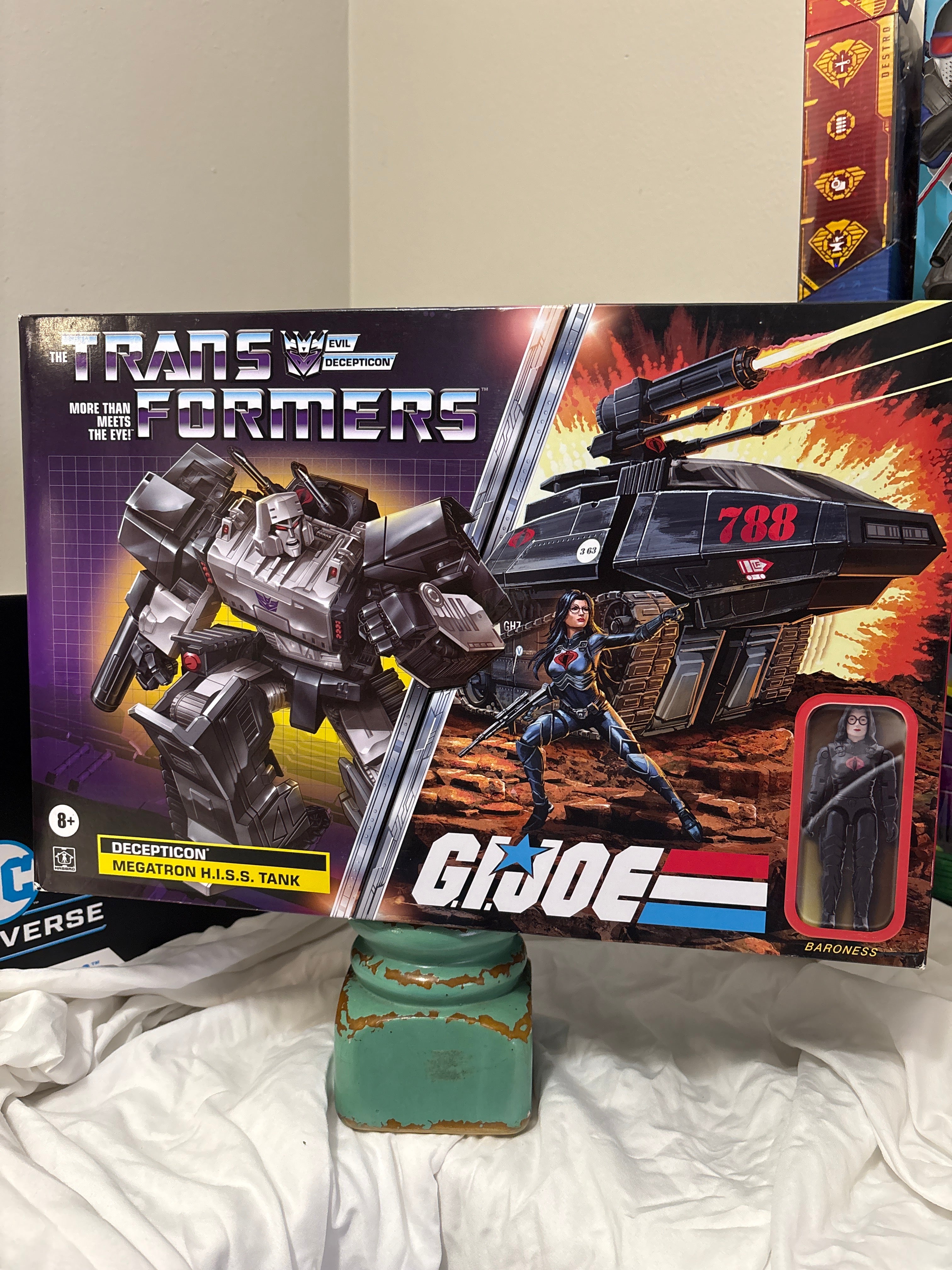 Transformers x G.I. Joe Cobra HISS Tank with Baroness Crossover Figure Sealed
